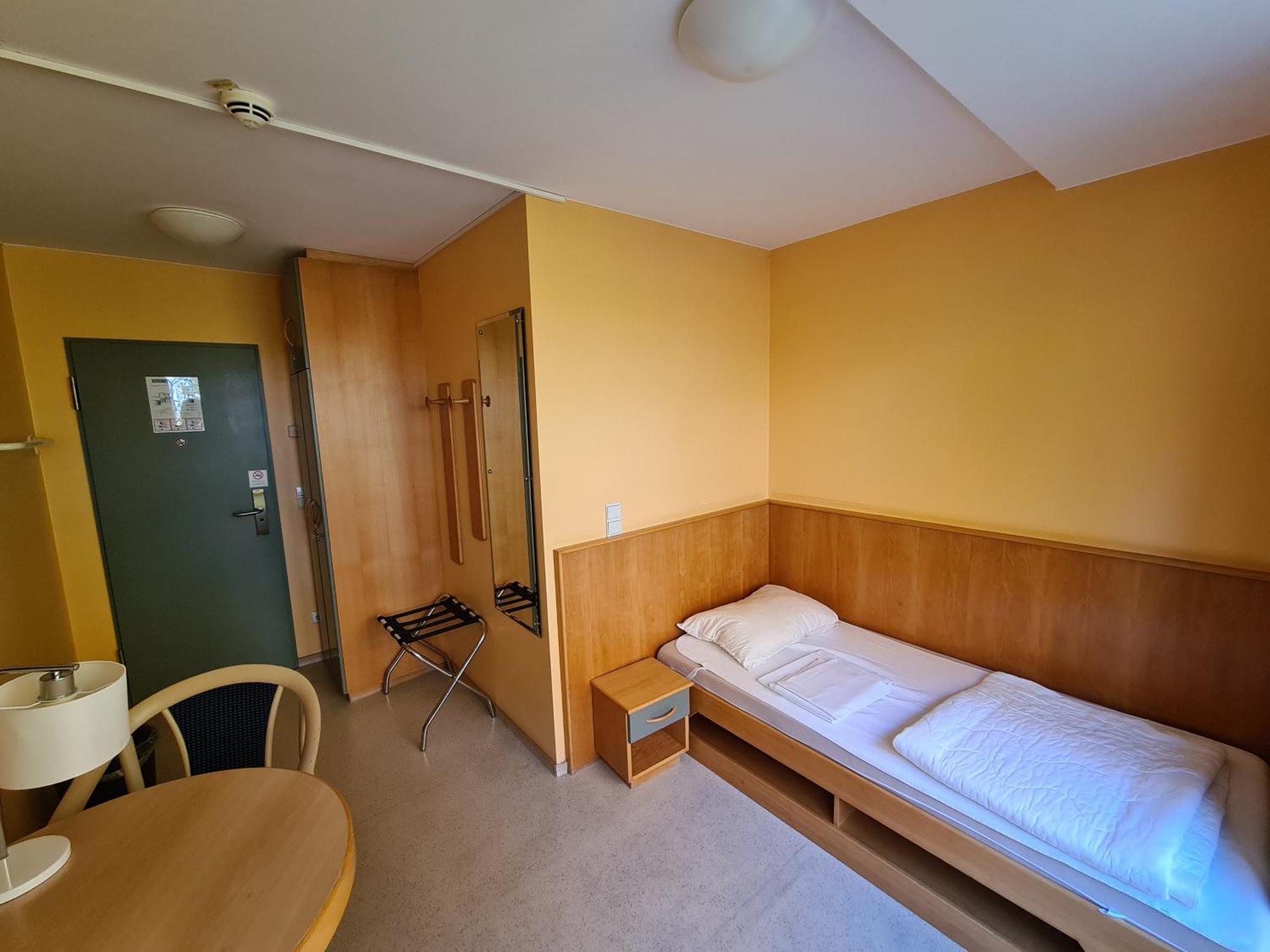 Jugendgästehaus St.-Michaels-Heim Berlin Eksteriør billede