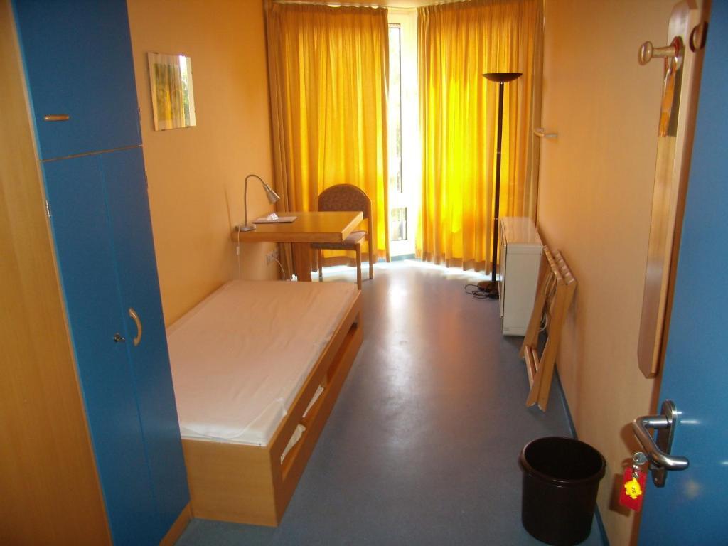 Jugendgästehaus St.-Michaels-Heim Berlin Værelse billede