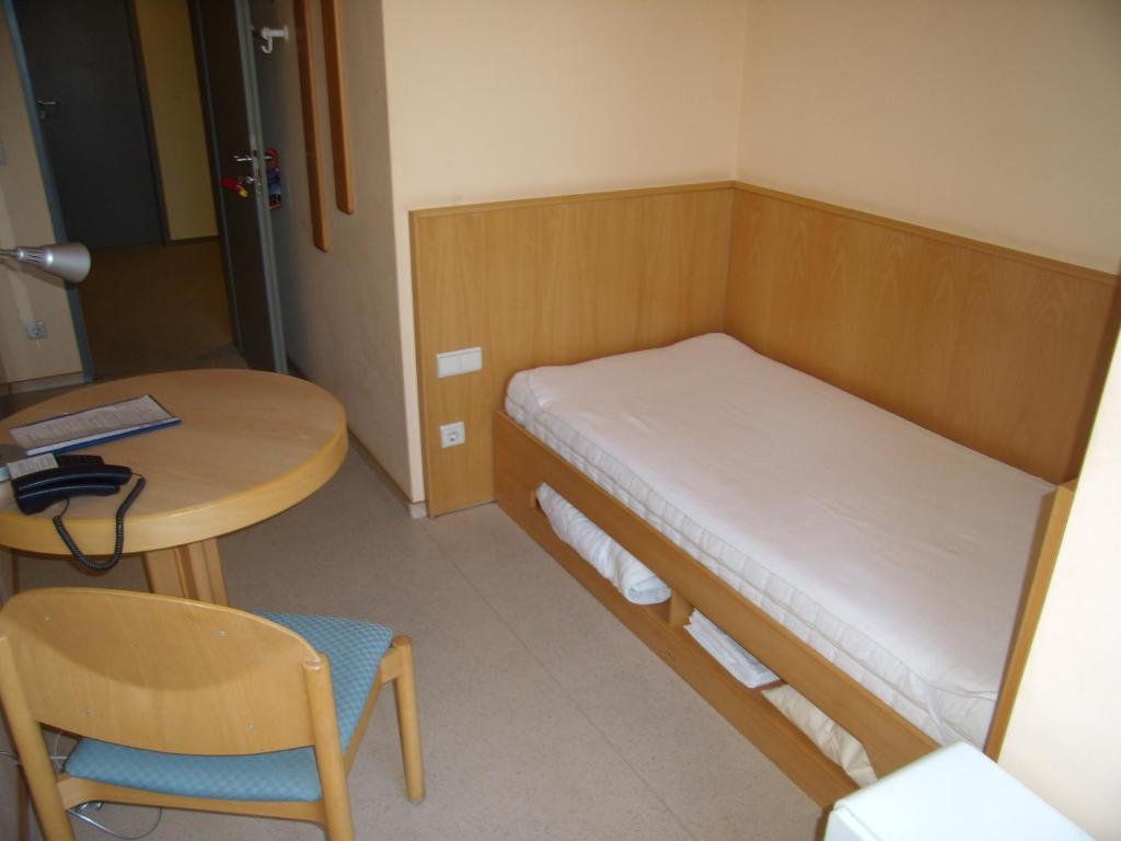 Jugendgästehaus St.-Michaels-Heim Berlin Værelse billede