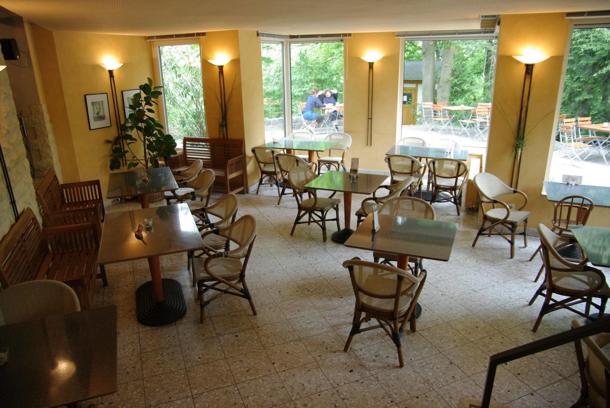 Jugendgästehaus St.-Michaels-Heim Berlin Eksteriør billede